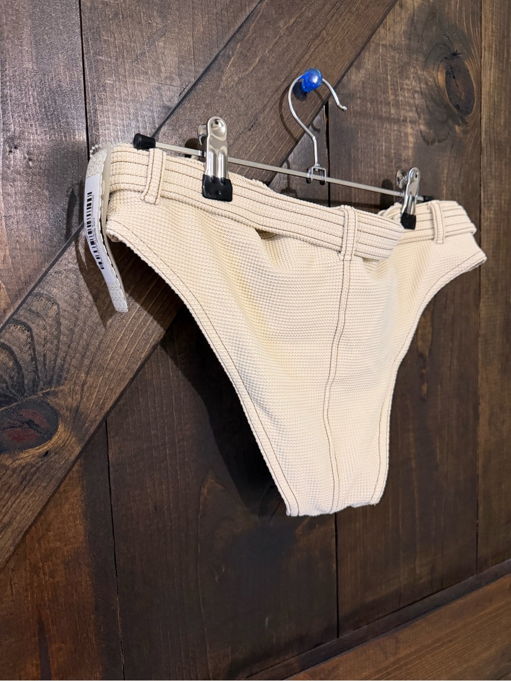DEVON WINDSOR Cream Ribbed Bandeau Bikini with Ring Belt - Picture 10 of 12